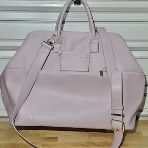 BRAND NEW - BEIS The Weekender Bag Collectors Edition Wicked "W" with Lining